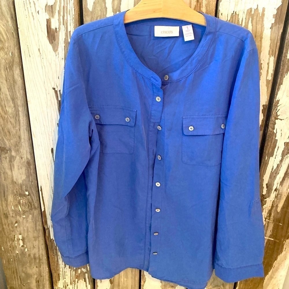 Chicos blue shirt button up